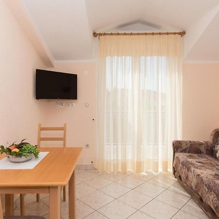 Topic Apartments Vodice Extérieur photo