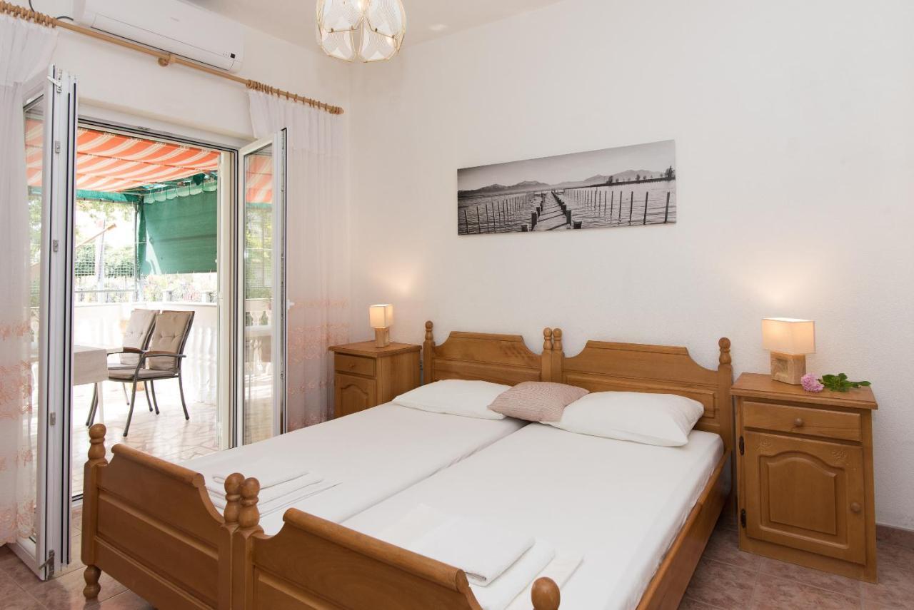 Topic Apartments Vodice Extérieur photo