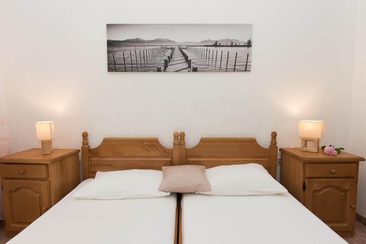 Topic Apartments Vodice Extérieur photo
