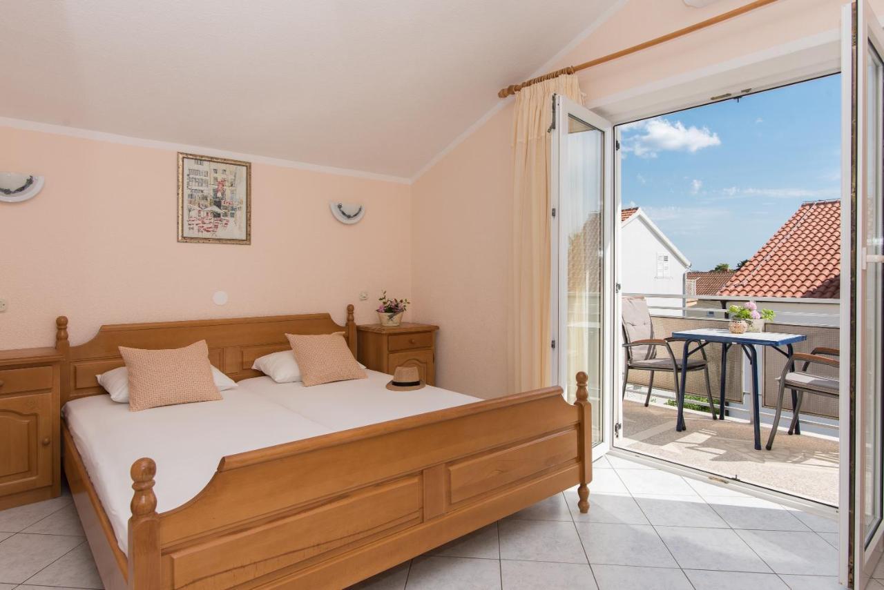 Topic Apartments Vodice Extérieur photo