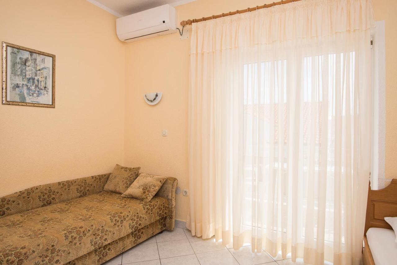 Topic Apartments Vodice Extérieur photo