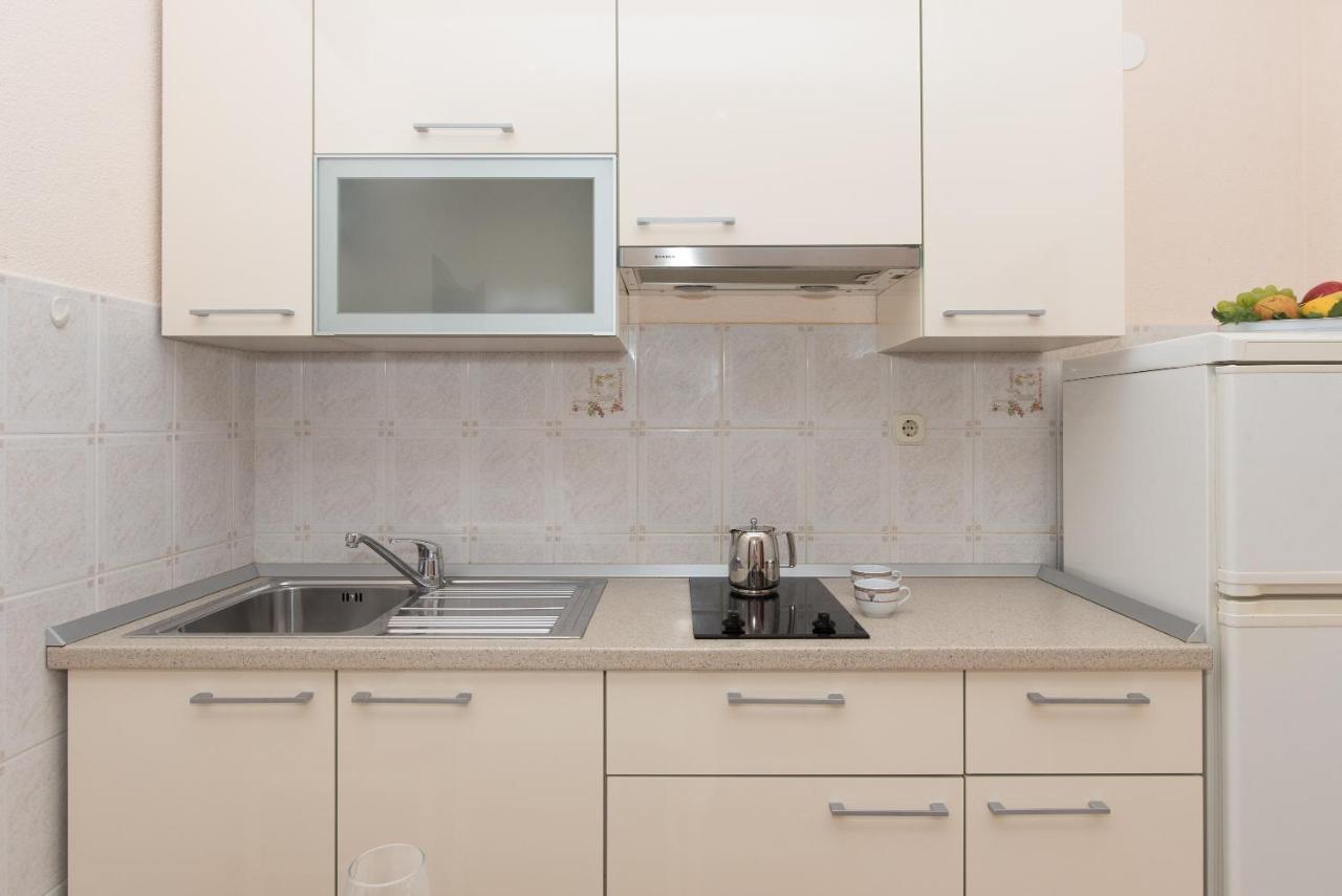 Topic Apartments Vodice Extérieur photo