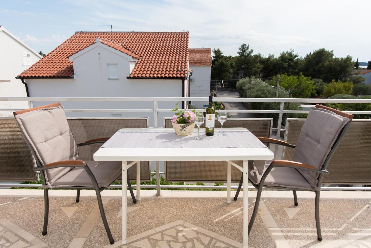 Topic Apartments Vodice Extérieur photo