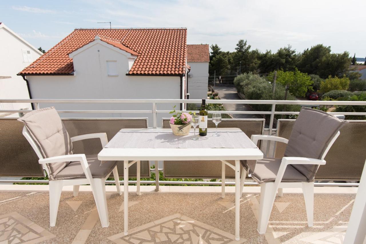 Topic Apartments Vodice Extérieur photo