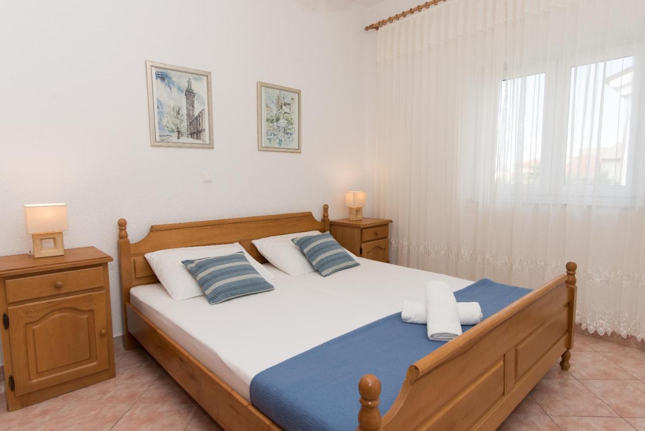 Topic Apartments Vodice Extérieur photo