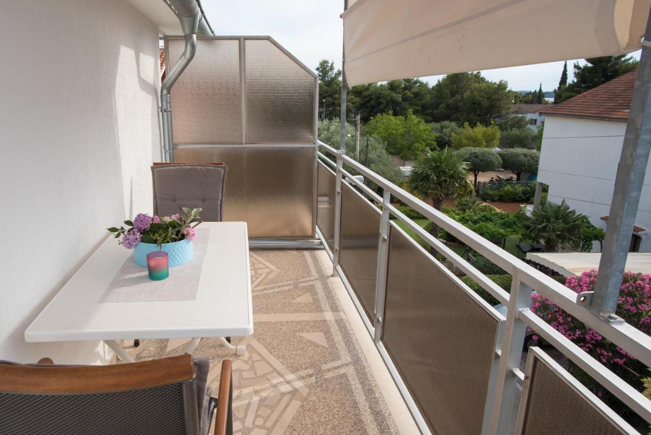 Topic Apartments Vodice Extérieur photo