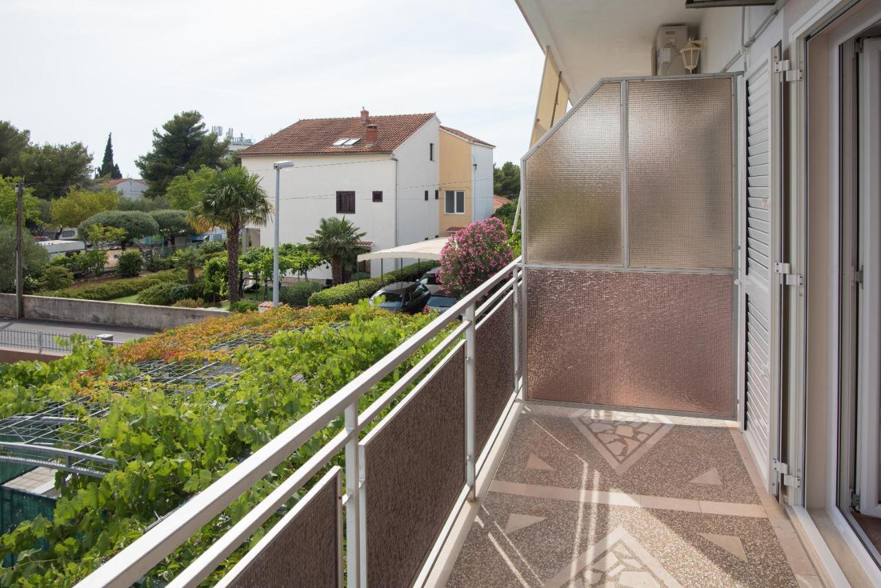 Topic Apartments Vodice Extérieur photo