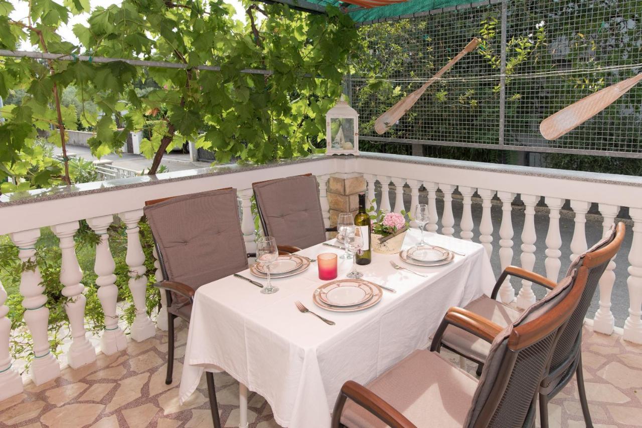 Topic Apartments Vodice Extérieur photo